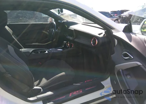 2021 Chevrolet Camaro Rwd 1Lt z USA, uszkodzony, nr VIN 1G1FB1RX5M0143115